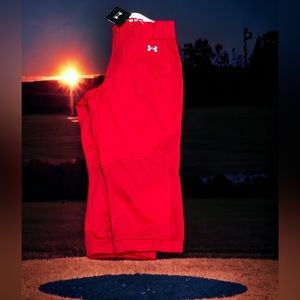 NEW Under Armour Softball Pants (M)